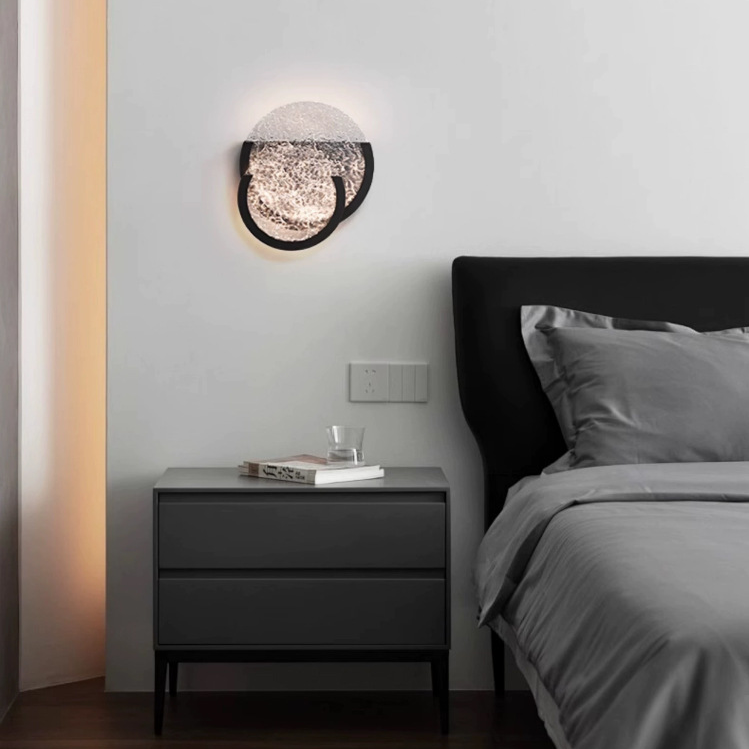 Nordic Cozy Glow Wall Lamp - Textured Resin Bedside & Entryway Light (Minimalist Warmth)