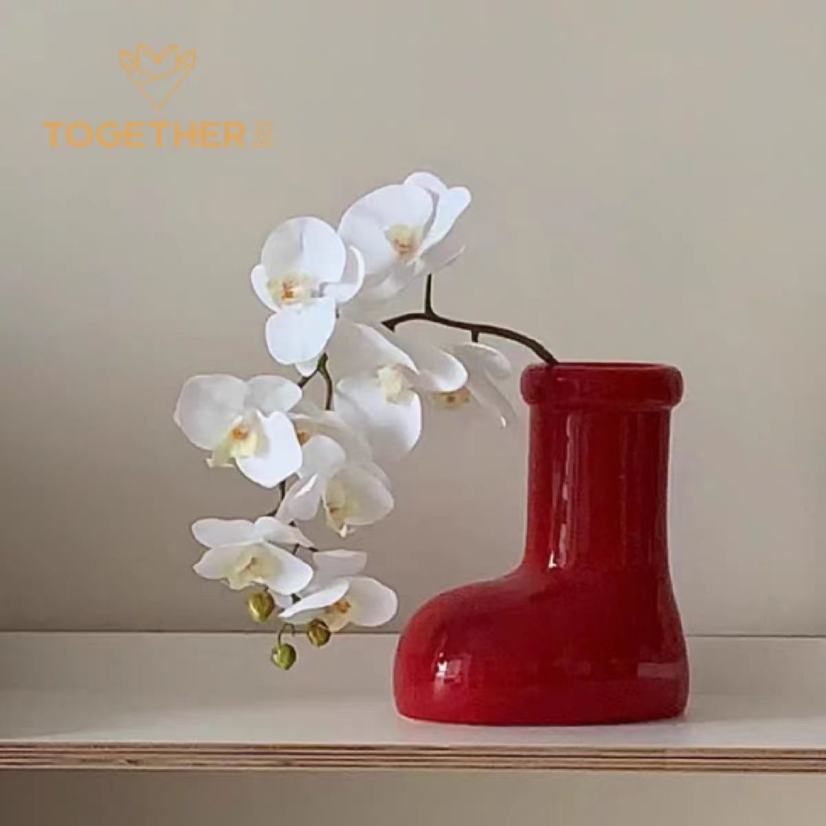 Red Ceramic European-Style Vase - Multi-Functional Home Decor for Weddings, Housewarming & Festive Celebrations