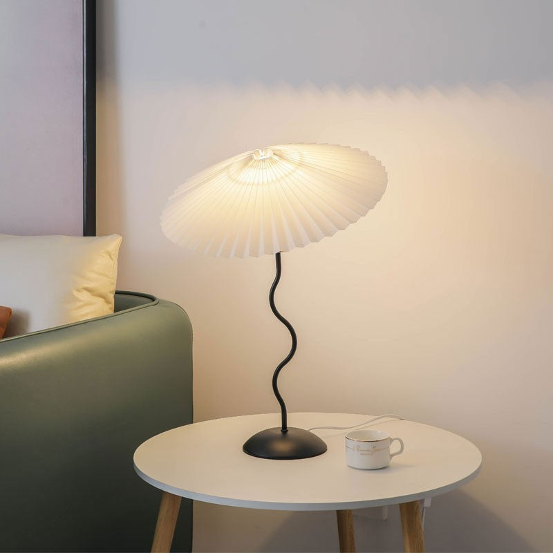 Instagrammable Vintage Table Light - Nordic Pleated Shade + Retro Switch for Study Nooks