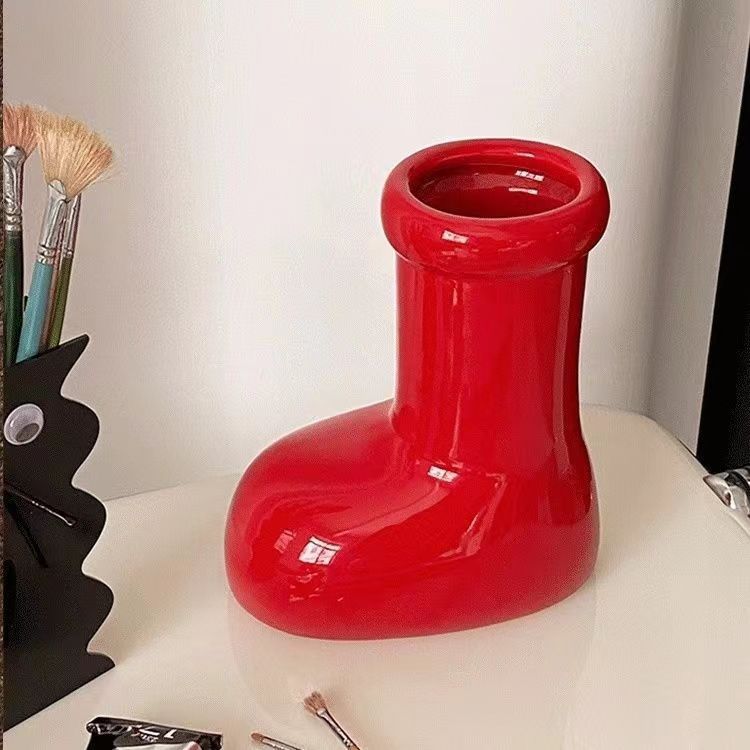 Red Ceramic European-Style Vase - Multi-Functional Home Decor for Weddings, Housewarming & Festive Celebrations