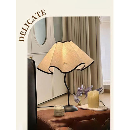 Nordic Ins Retro Petal Table Lamp For Bedroom - Your Cozy Ambiance Maker