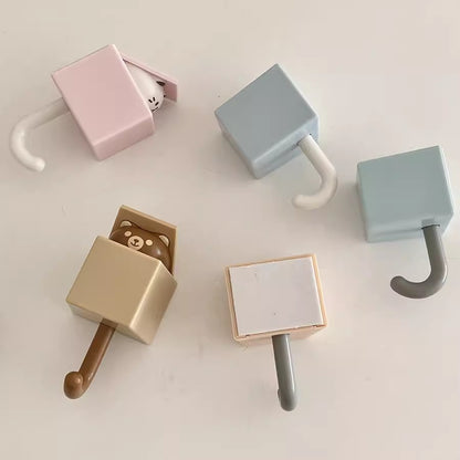 Cute Cat-shaped Wall Hooks - No Damage Sticky Hooks, Aesthetic Room Decor for Bedroom & Living Room