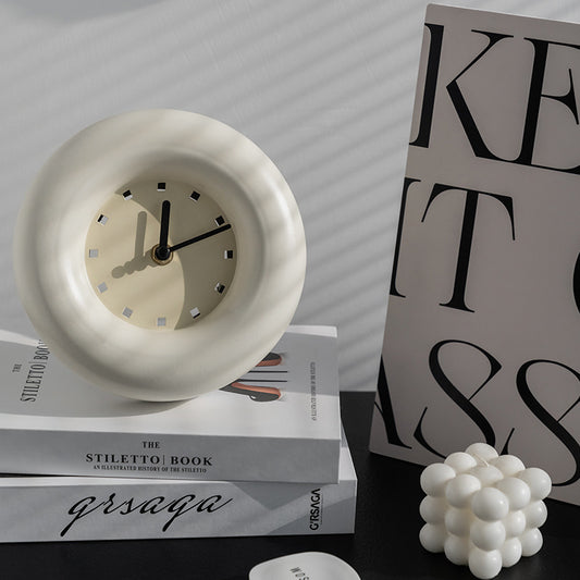 Scandinavian Metal Desk Clock - Silent Round Bedroom Decor, Instagrammable Nordic Style