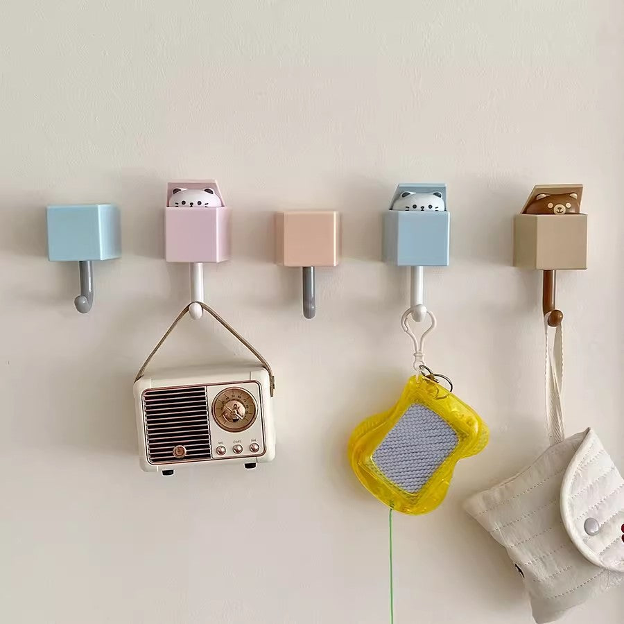 Cute Cat-shaped Wall Hooks - No Damage Sticky Hooks, Aesthetic Room Decor for Bedroom & Living Room